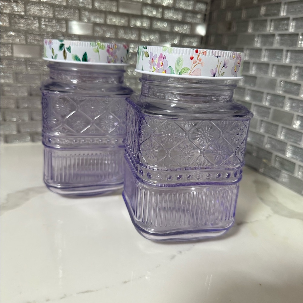 Purple Glass tumbler with Floral Lids